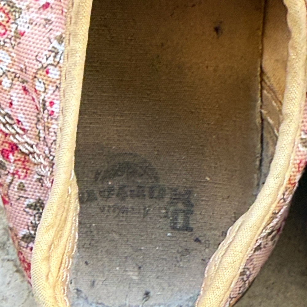 Dr. Martens Pink Floral Women's sneaker canvas comfy Flats - Picture 6 of 11